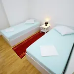 Διαμέρισμα Rajic